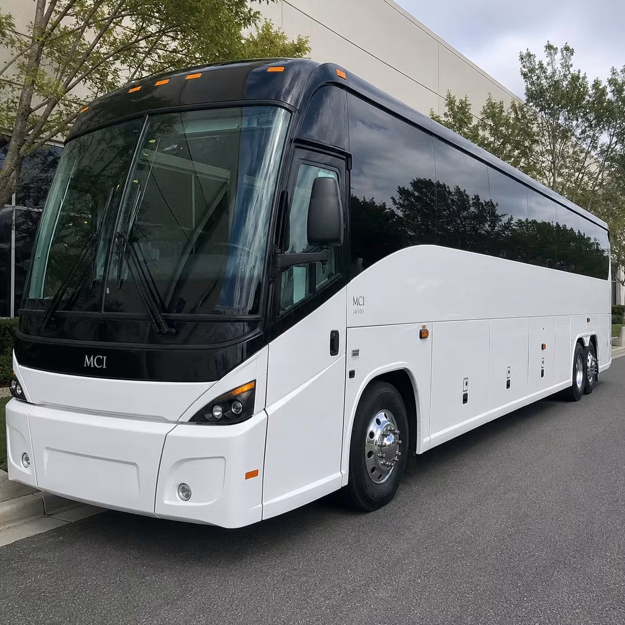construction and field crew transportation around palm springs