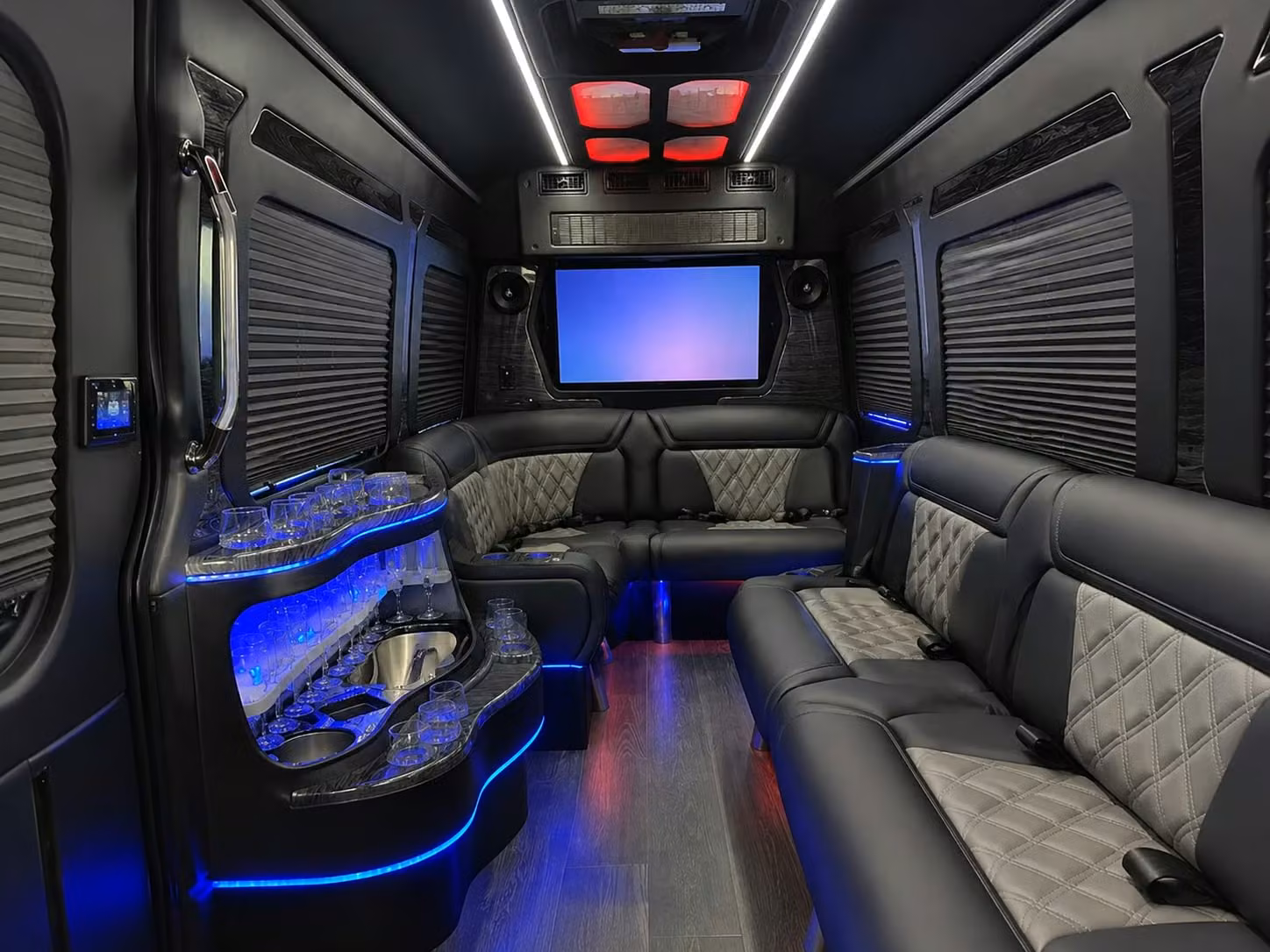 corporate transportation for coachella valley golf outings team events