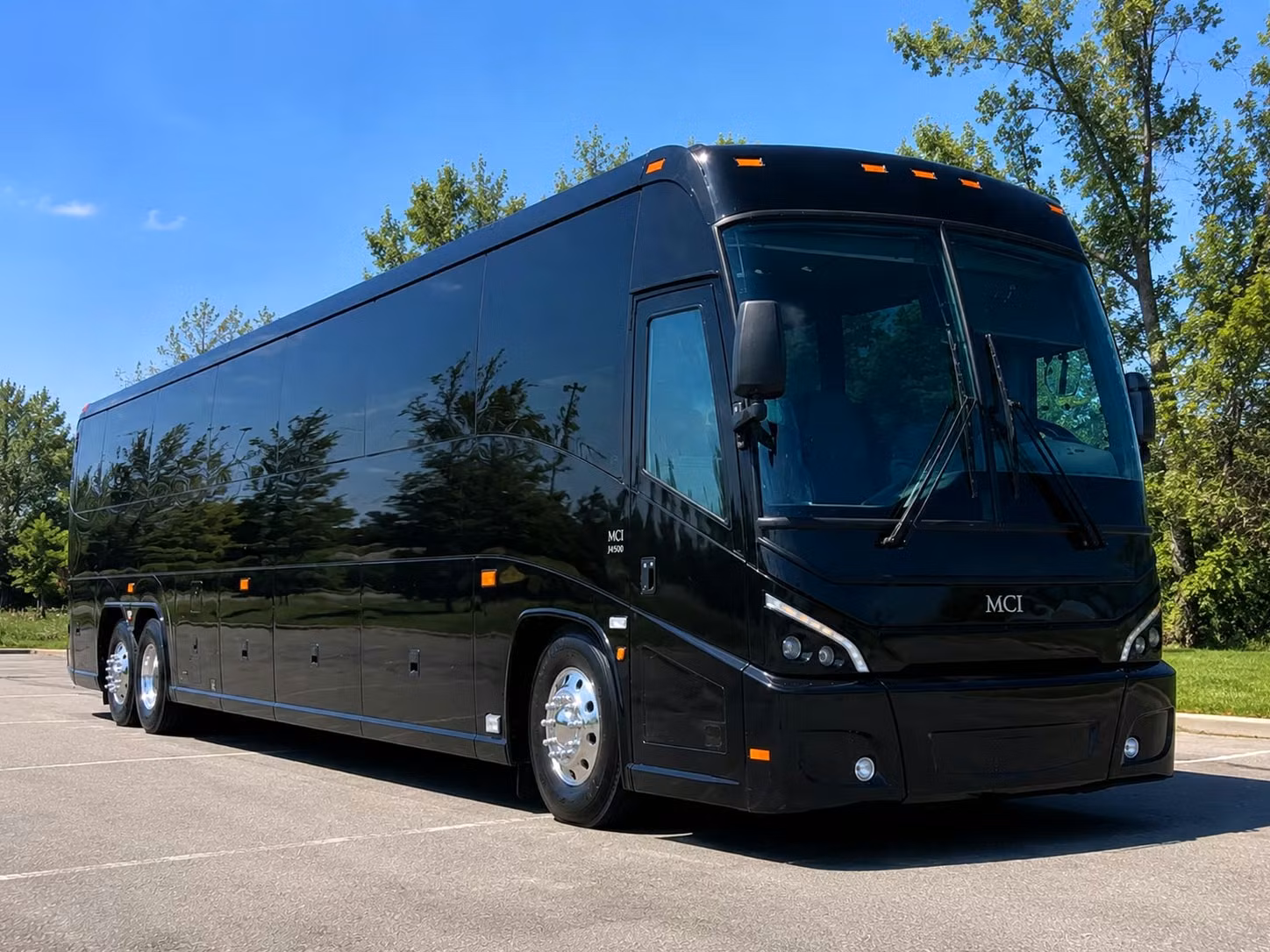 long distance corporate charter bus rentals from palm springs to los angeles beyond