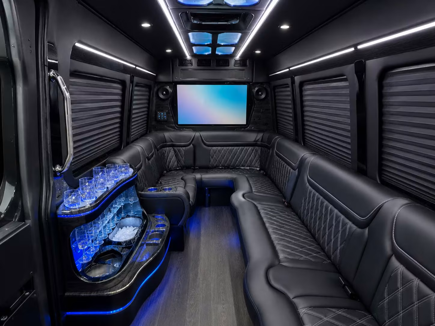 no matter the group size palm springs has a bus for your next night out