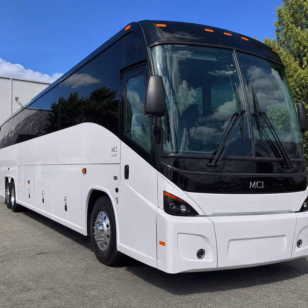 shuttle services for palm springs resort and hospitality employees